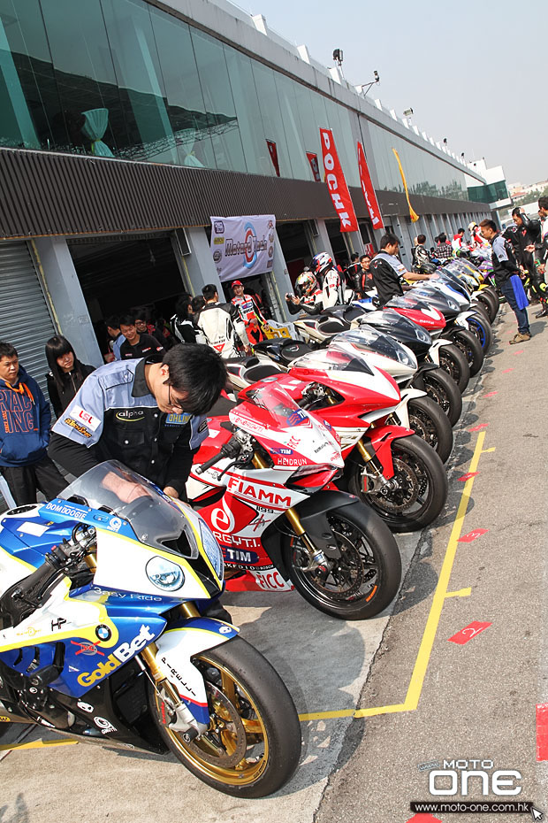 2014 motard tech zic track day moto-one.com.hk