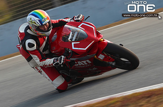 2014 motard tech zic track day moto-one.com.hk