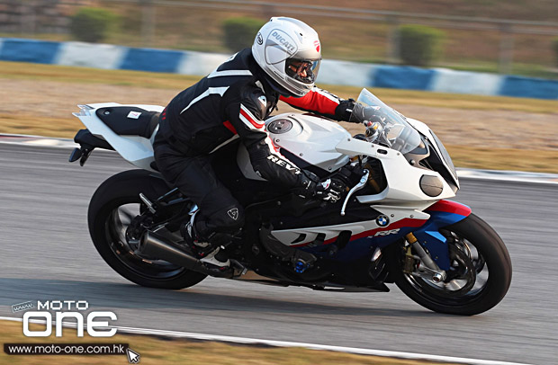 2014 motard tech zic track day moto-one.com.hk