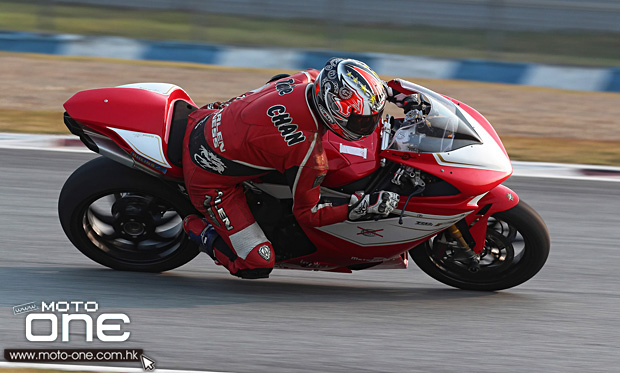 2014 motard tech zic track day moto-one.com.hk