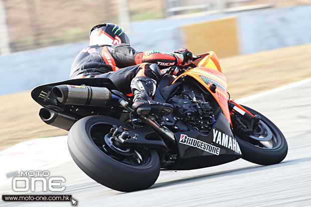 2014 motard tech zic track day moto-one.com.hk