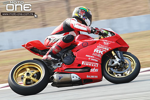 2014 motard tech zic track day moto-one.com.hk