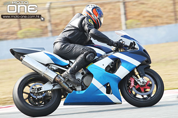 2014 motard tech zic track day moto-one.com.hk