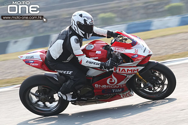 2014 motard tech zic track day moto-one.com.hk