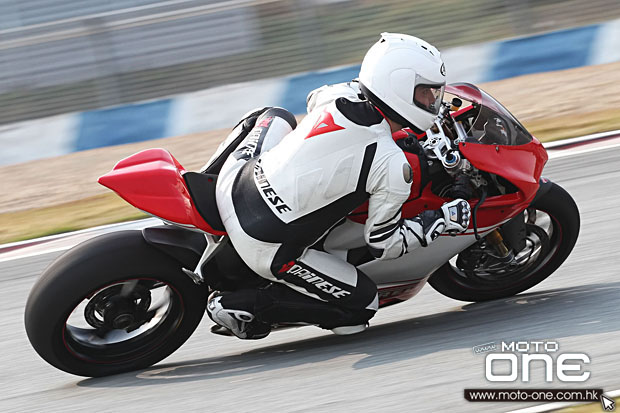 2014 motard tech zic track day moto-one.com.hk