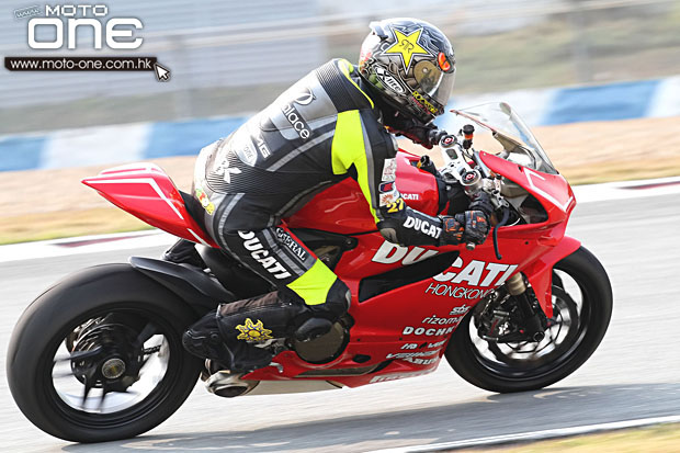 2014 motard tech zic track day moto-one.com.hk