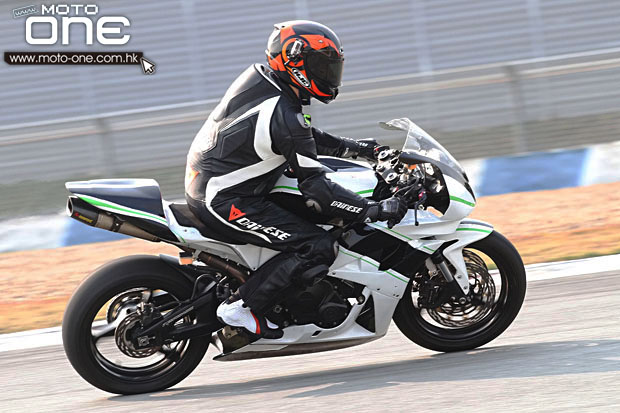 2014 motard tech zic track day moto-one.com.hk