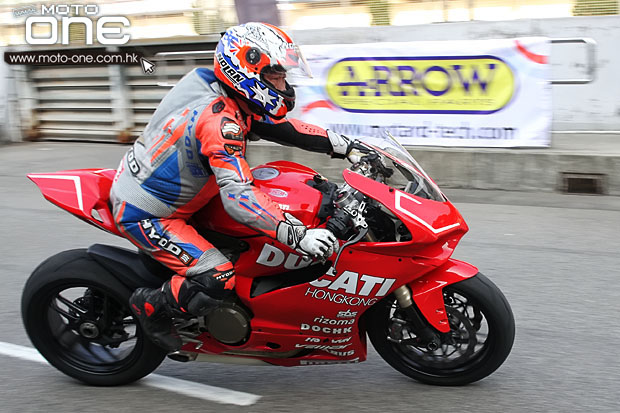 2014 motard tech zic track day moto-one.com.hk