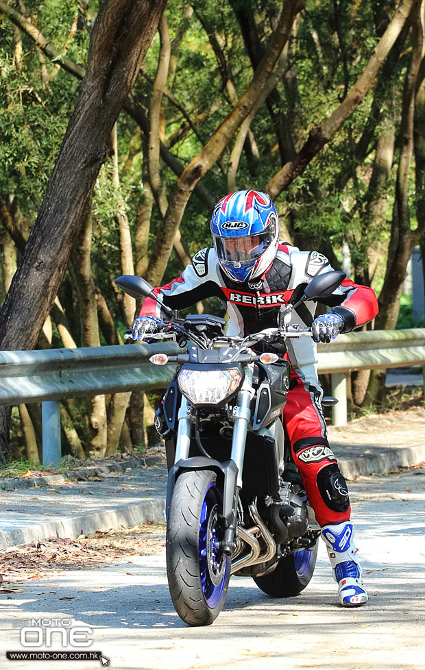 2014 yamaha mt-09 test moto-one.com.hk