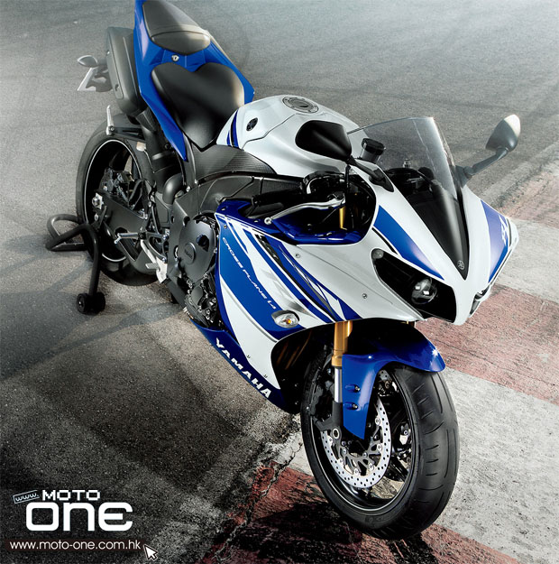 2014 yamaha yzf-r1
