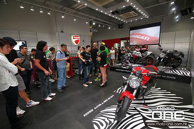 2015 ducati monster 821 Launch Party