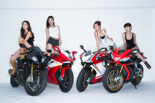 RSV4 vs S1000RR vs 1199 Panigale S vs F4R