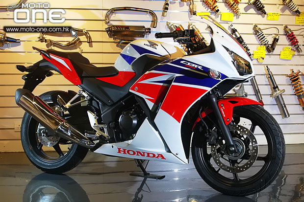 2014 HONDA CBR300R ABS