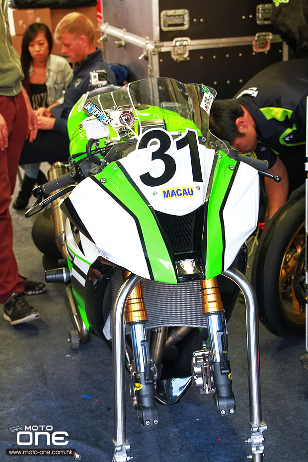 2014 MACAU KAWASAKI ZX-10R DANIEL KRUGER