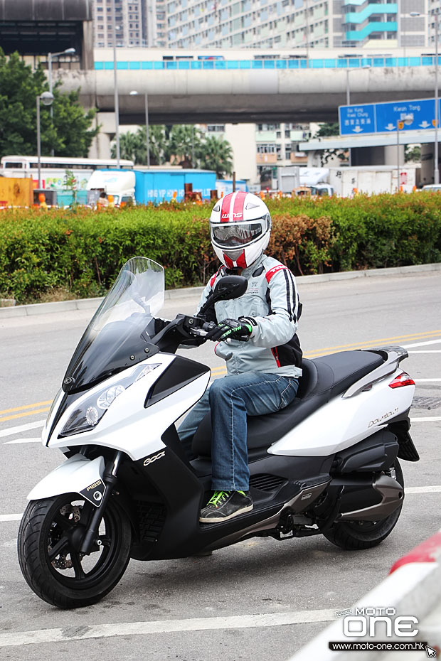 2014 kymco downtown 300i ABS