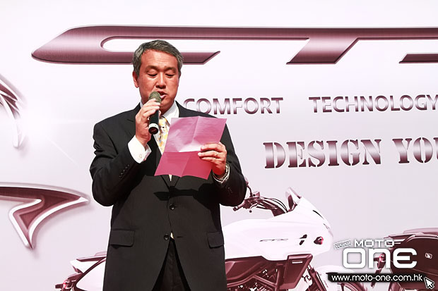 Honda CTX700 Myolie Wu 胡杏兒 Honda CTX700 Myolie Wu 胡杏兒