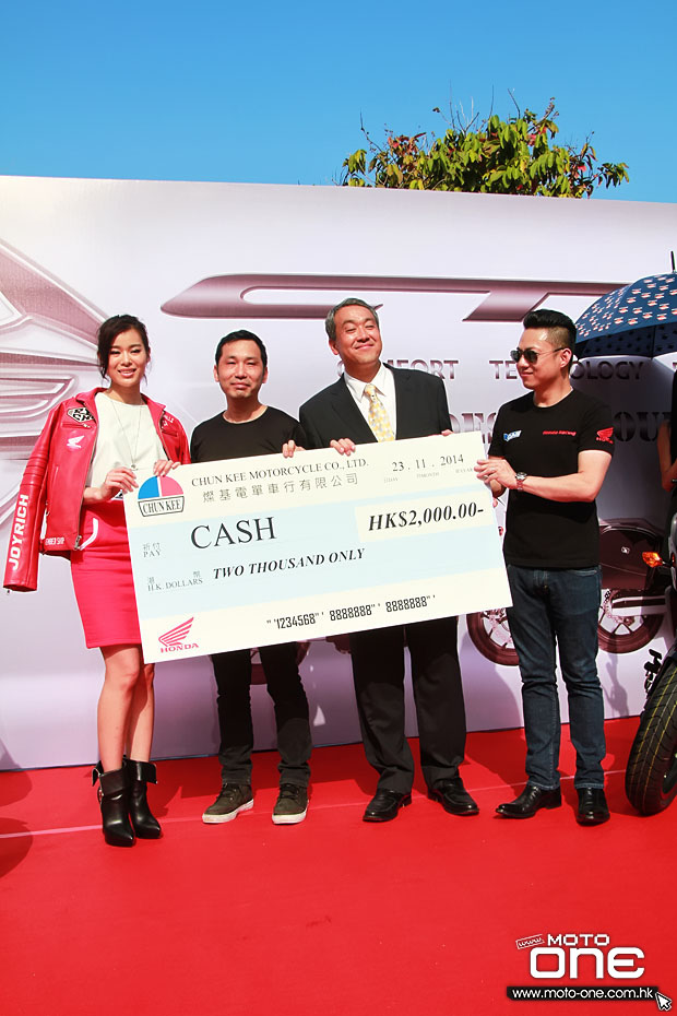 Honda CTX700 Myolie Wu 胡杏兒 Honda CTX700 Myolie Wu 胡杏兒