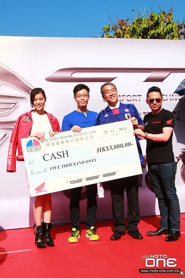 Honda CTX700 Myolie Wu 胡杏兒 Honda CTX700 Myolie Wu 胡杏兒