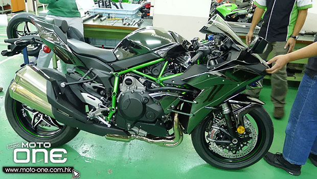 2014 KAWASAKI JAPAN h2 Training Course