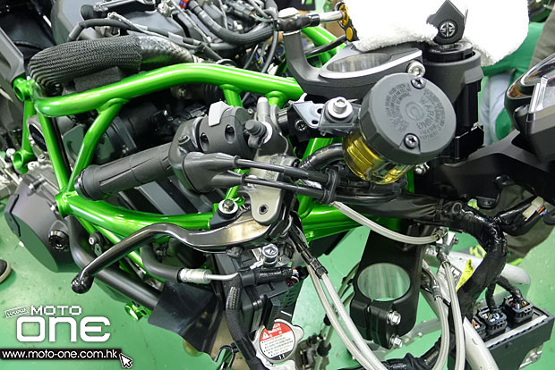 2014 KAWASAKI JAPAN h2 Training Course