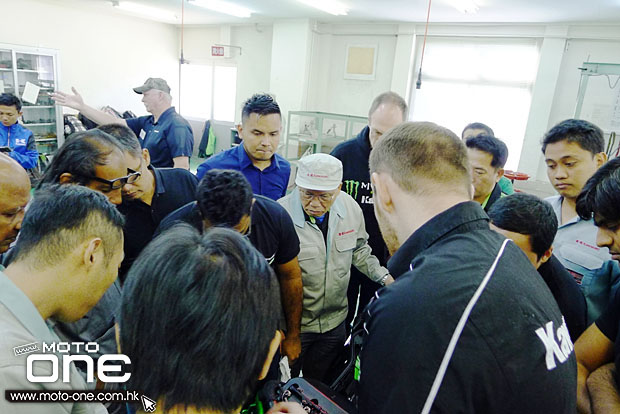 2014 KAWASAKI JAPAN h2 Training Course