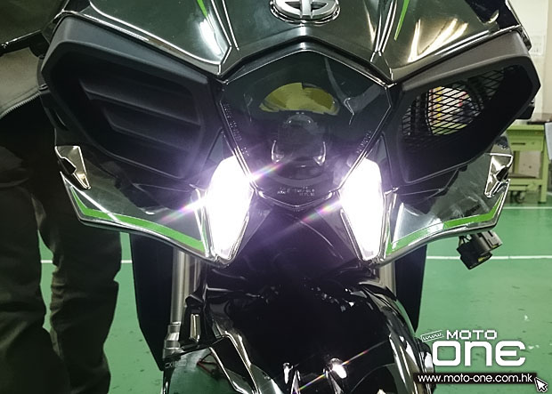 2014 KAWASAKI JAPAN h2 Training Course
