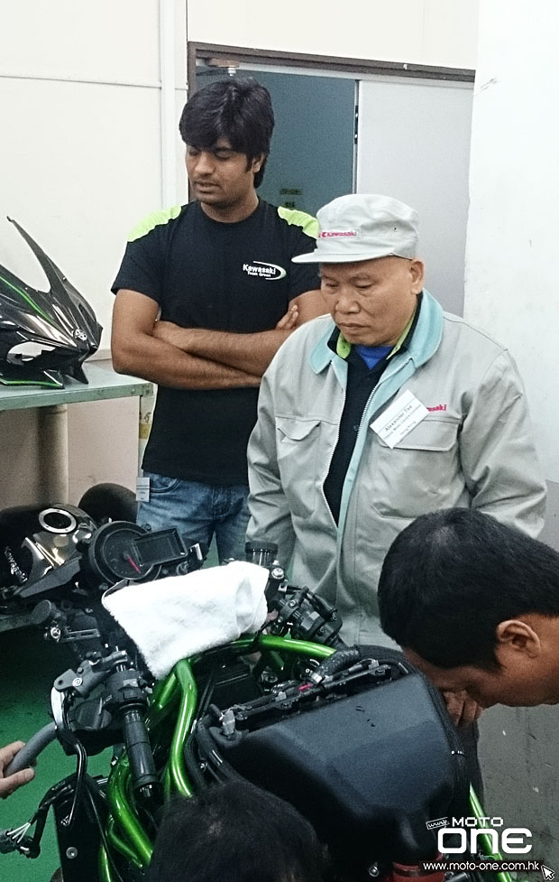 2014 KAWASAKI JAPAN h2 Training Course