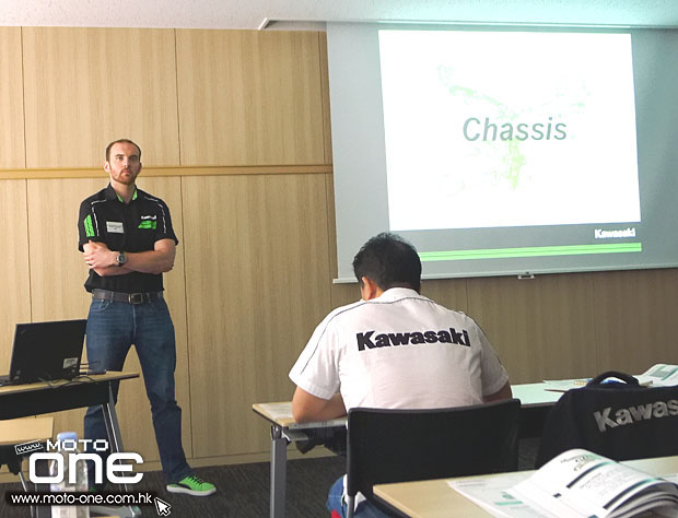 2014 KAWASAKI JAPAN h2 Training Course