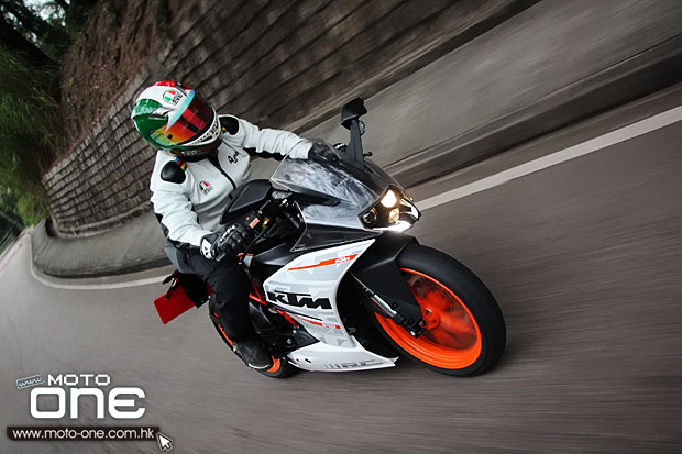 2015 KTM RC390 ABS test