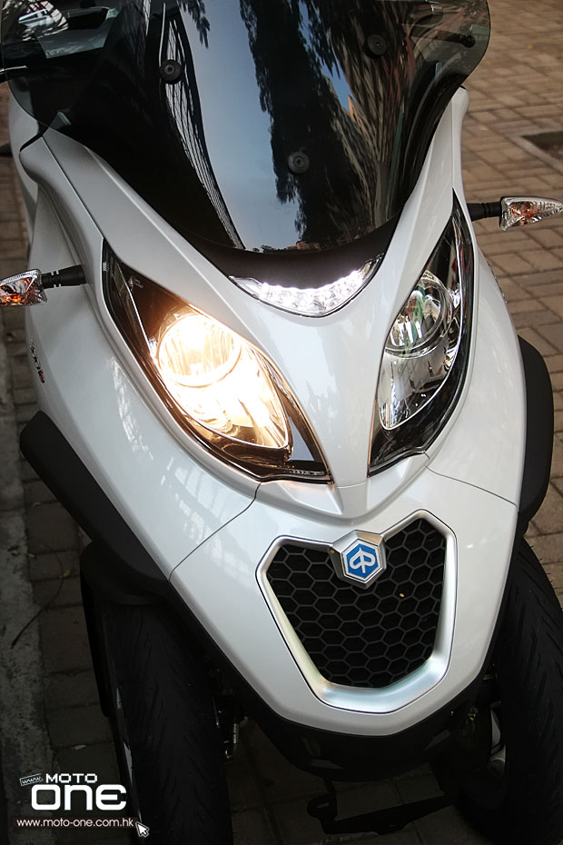 2015 PIAGGIO MP3 300ie 500ie LT