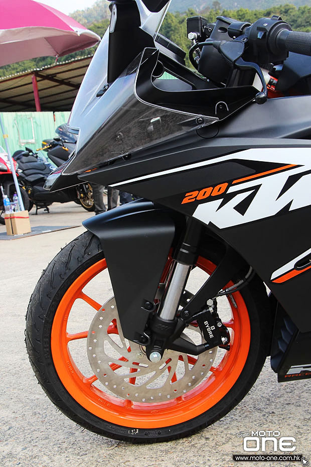 2015 ktm rc390 test day