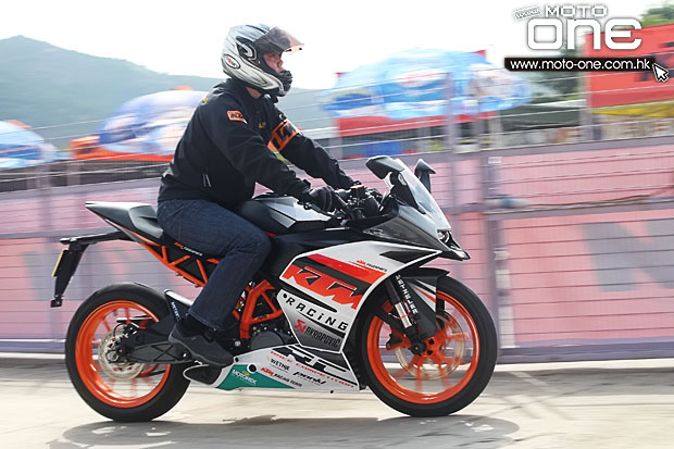 2015 ktm rc390 test day