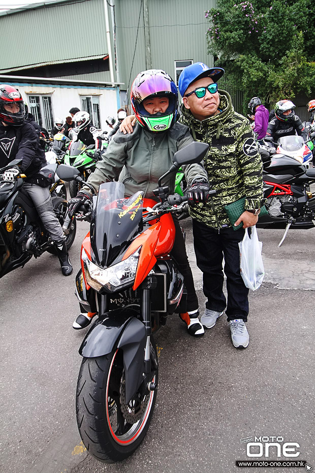 2015 CHINESE NEW YEAR RIDING