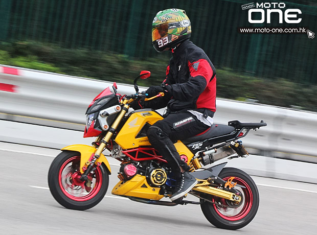 2015 CHINESE NEW YEAR RIDING