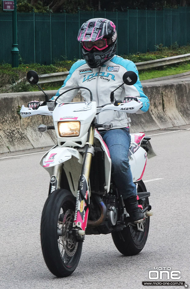 2015 CHINESE NEW YEAR RIDING