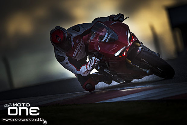 2015 DUCATI PANIGALE 1299