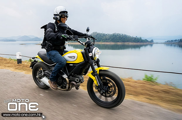 2015 Ducati Scrambler test