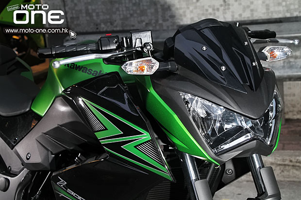 2015 KAWASAKI Z300 ABS