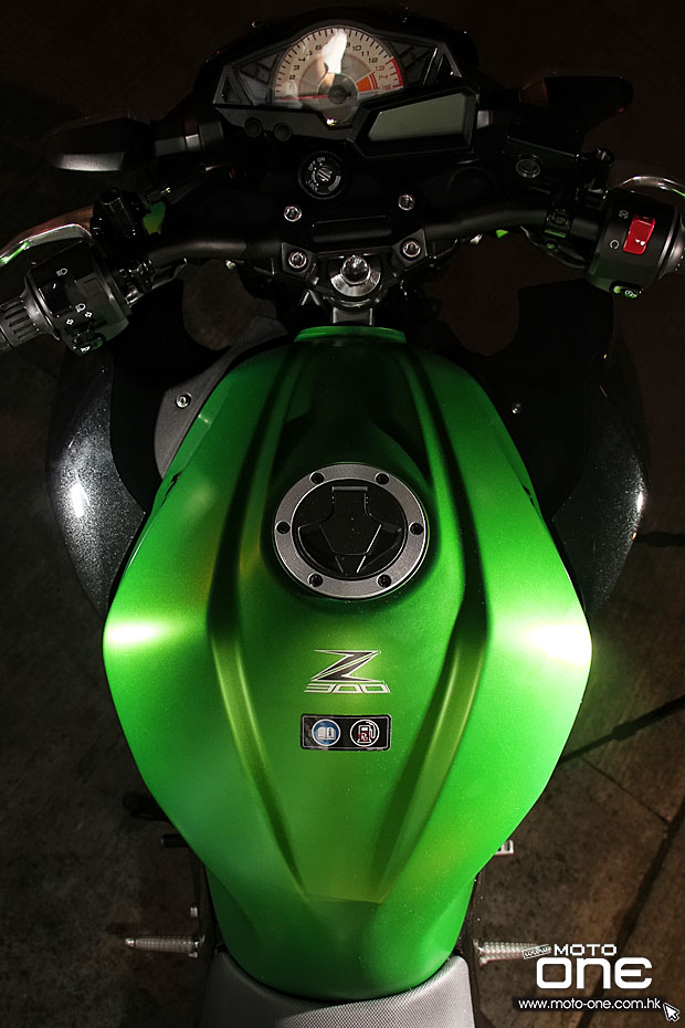 2015 KAWASAKI Z300 ABS