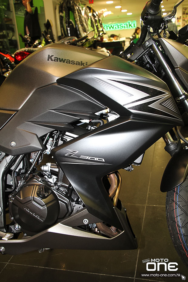 2015 KAWASAKI Z300 ABS