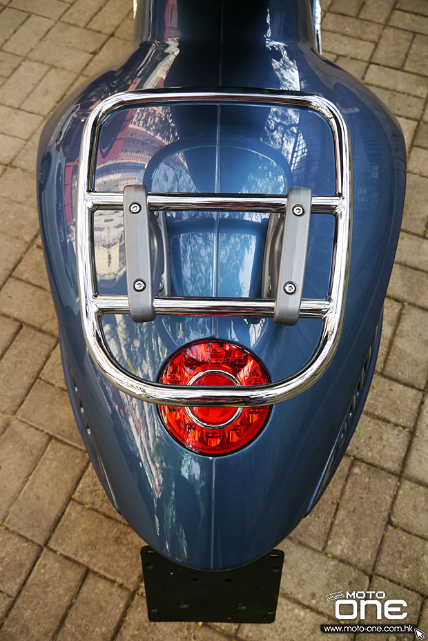 2015 VESPA 946 150cc