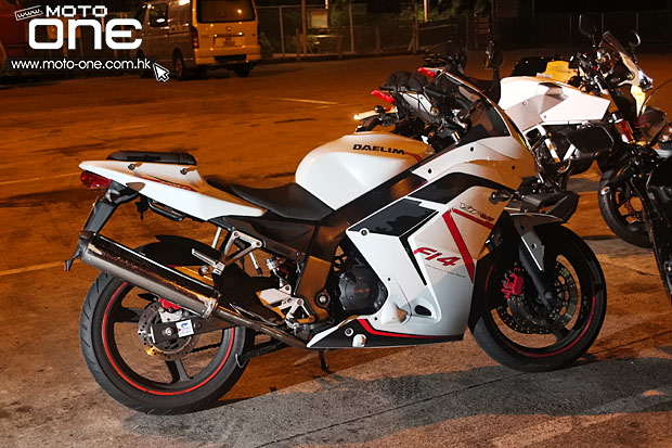 2015 hyosung gd250r gd250n night riding