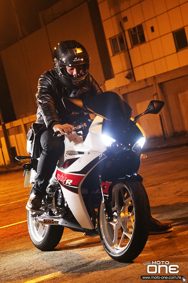 2015 hyosung gd250r gd250n night riding