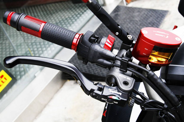Corsa Motors MT-07