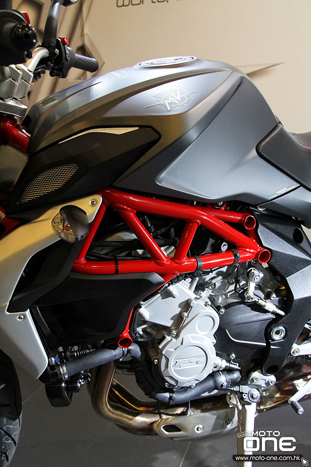 2015 MV Agusta Brutale 800 ABS