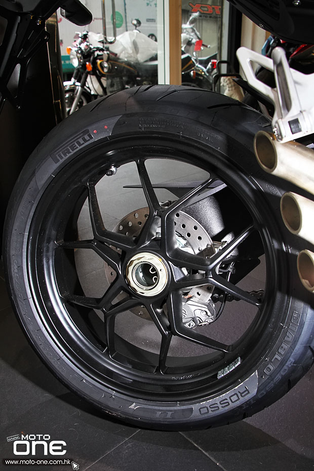 2015 MV Agusta Brutale 800 ABS