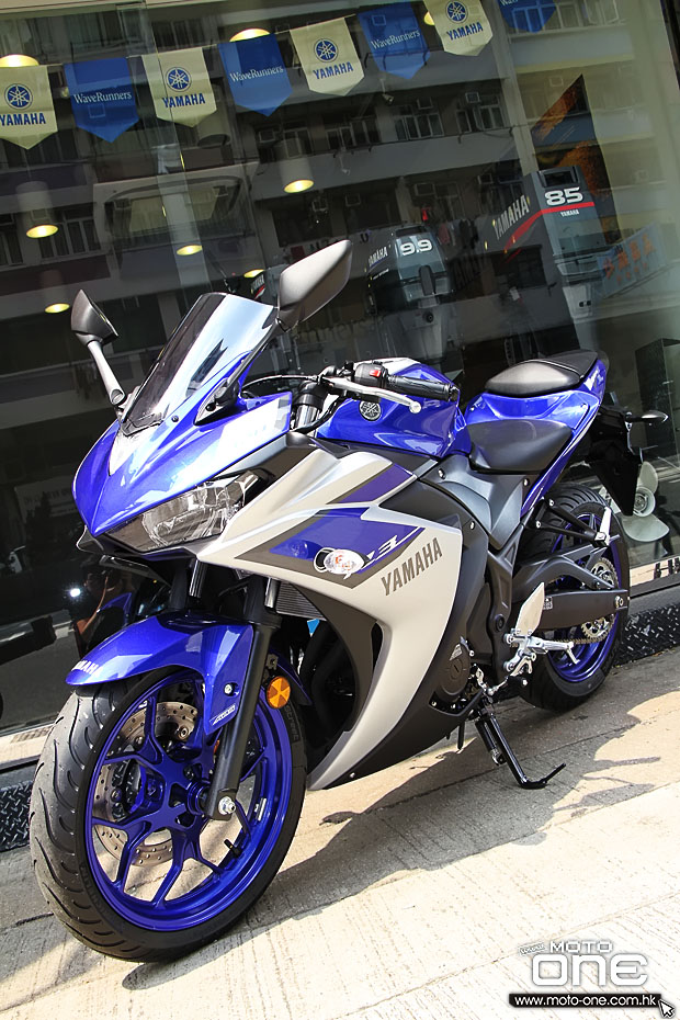 2015 YAMAHA YZF-R3