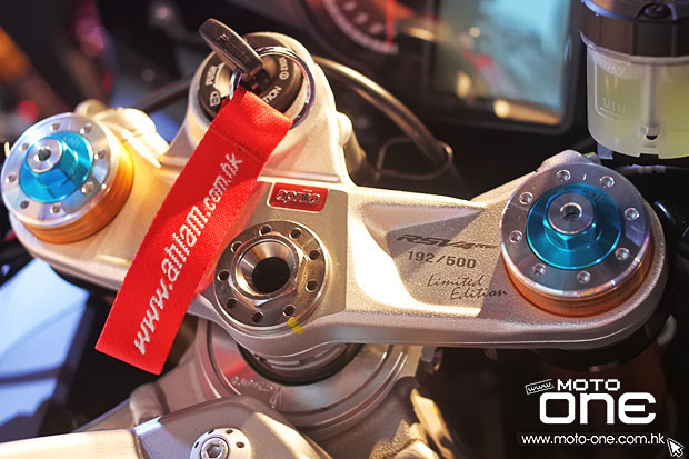 2015 APRILIA RSV4 RF & TUONO Factory launching party