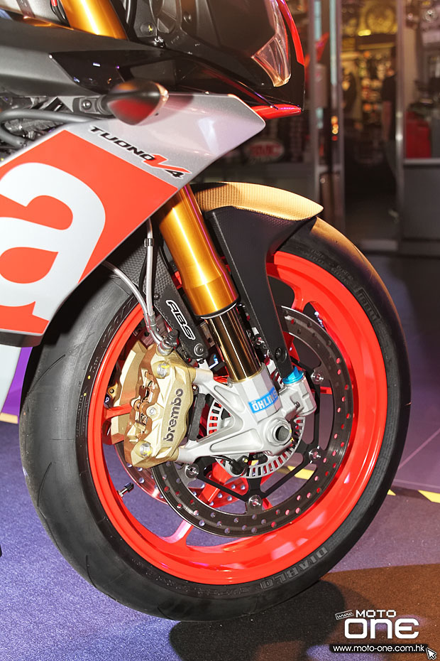 2015 APRILIA RSV4 RF & TUONO Factory launching party