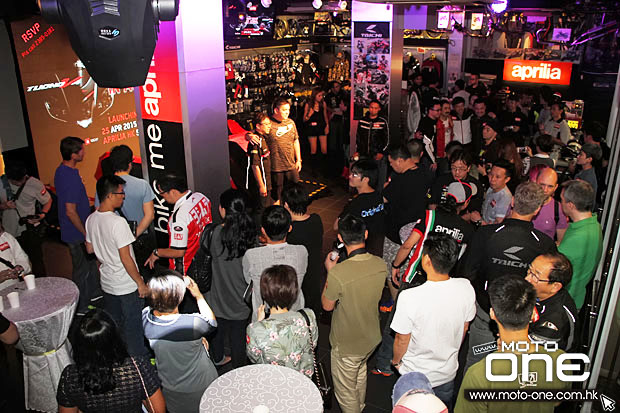 2015 APRILIA RSV4 RF & TUONO Factory launching party